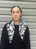 Daisy houndstooth Headscarf